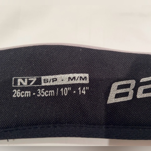 Bauer N7 Core Neck Guard Collar - Youth - Picture 5 of 5
